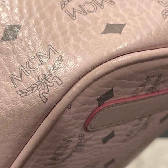 MCM Visetos Medium Liz Reversible Shopper Tote Powder Pink (JB1336) - Picture 4 of 10